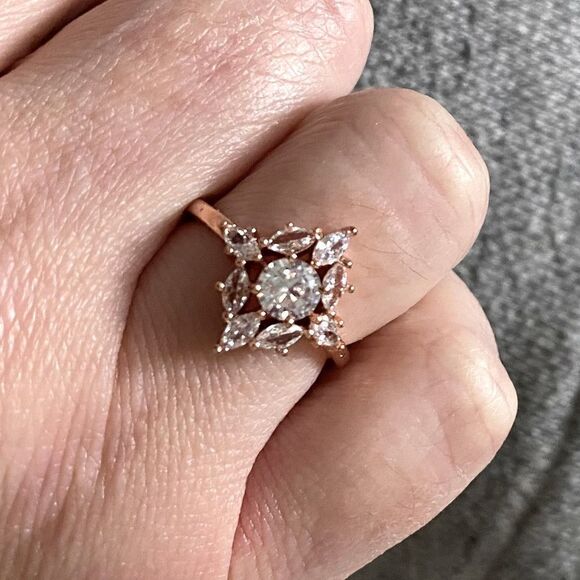 The Elizabeth gold filled white sapphire ring 6 - Picture 7 of 14